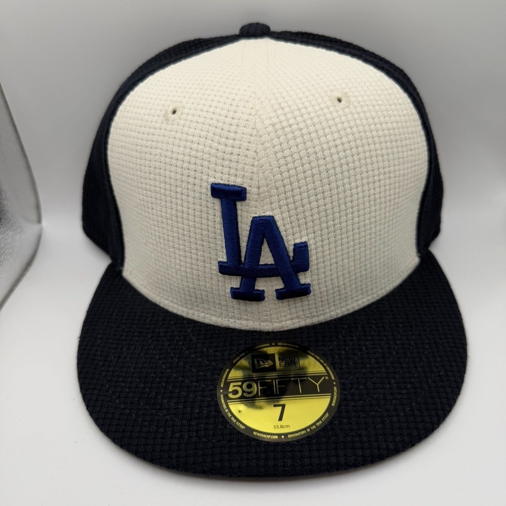 New Era 59FIFTY Los Angeles Dodgers Thermal‎ Front Hat Size 7 1/8 New